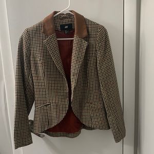 H&M hounds tooth elbow patch fall jacket